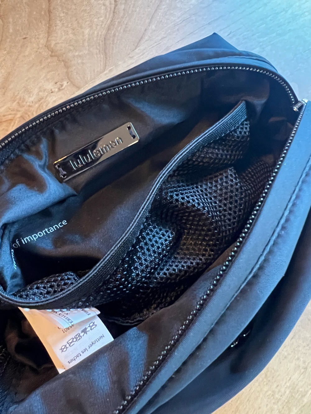 Lululemon Black Cosmetic Pouch - Picture 4 of 4